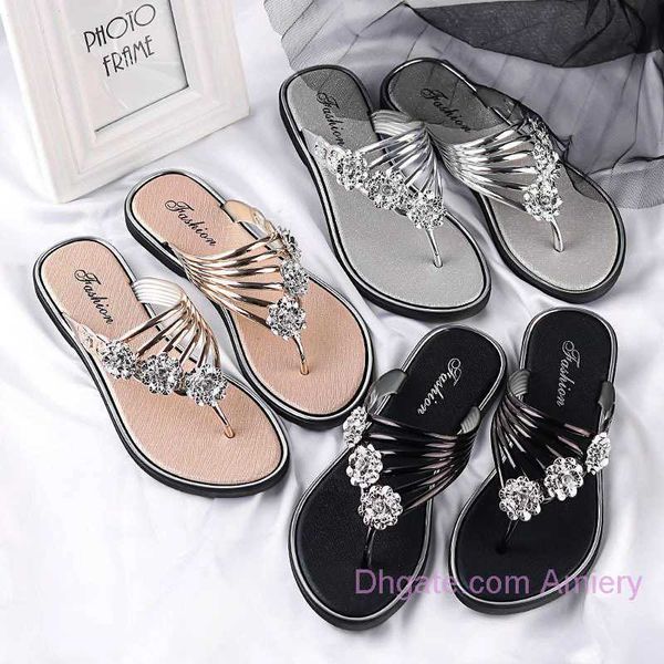 2023 women's slippers beach designer slipper shoes summer sandals new flat-bottomed women casual flip-flops slides female diamond sanda
2023 women's slippers beach designer slipper shoes summer sandals new flat-bottomed women casual flip-flops slides female diamond sanda