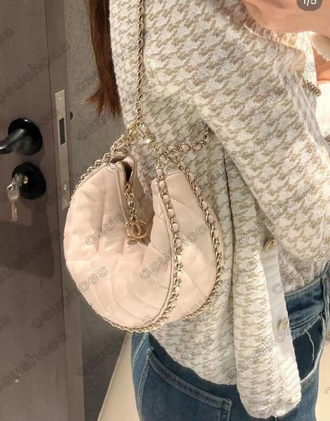 23p shoulder bags half moon quilted ringer small hobo chains bag womens shiny light gold metal black lambskin diamond lattice cross body
23p shoulder bags half moon quilted ringer small hobo chains bag womens shiny light gold metal black lambskin diamond lattice cross body