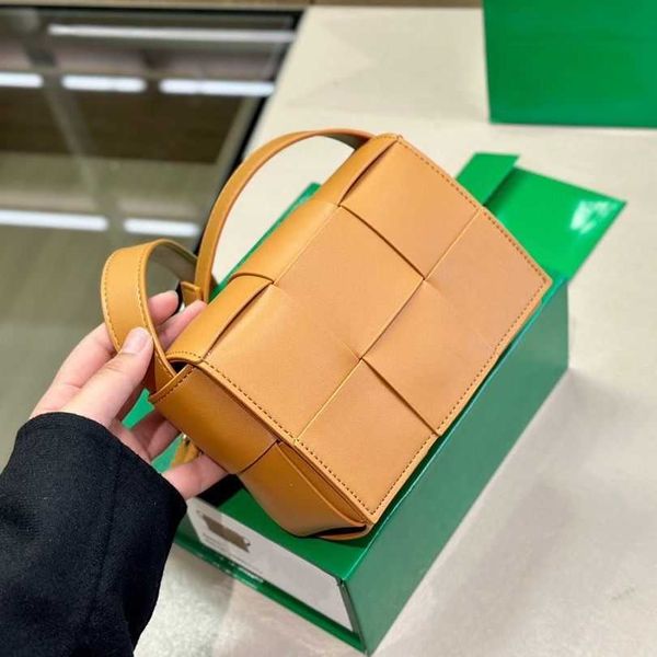 b designer bags for ladies vent bot travel bag bags 2023 girl mini cassettes cute handbags knitted small square high one shoulder cross stra
b designer bags for ladies vent bot travel bag bags 2023 girl mini cassettes cute handbags knitted small square high one shoulder cross stra