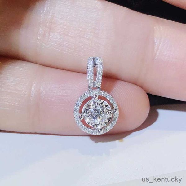 pendant necklaces luxury fashion round zircon platinum clavicle chain nelace sweet nelace women's wedding gift wholesale jewelry, Silver
pendant necklaces luxury fashion round zircon platinum clavicle chain nelace sweet nelace women's wedding gift wholesale jewelry, Silver