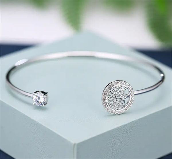 gorgeous rose gold tree of life zircon bracelet - perfect for weddings & special occasions, Golden;silver
gorgeous rose gold tree of life zircon bracelet - perfect for weddings & special occasions, Golden;silver