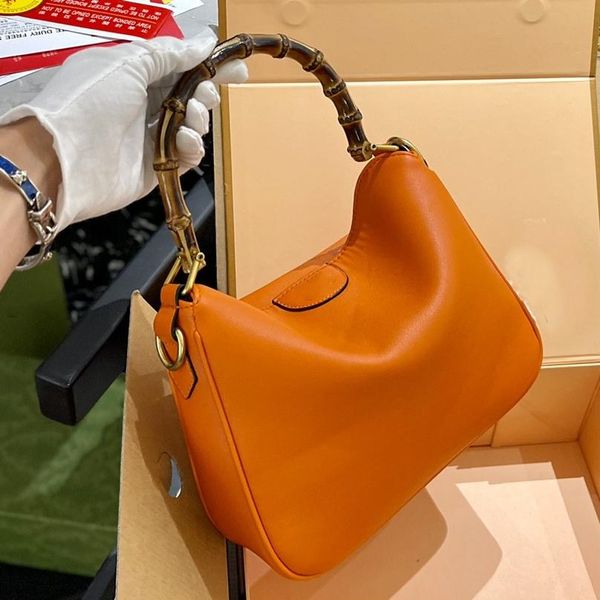 2023 luxury shoulder bags designer handbags single shoulder bags bamboo bag crossbody simple large capacity practical
2023 luxury shoulder bags designer handbags single shoulder bags bamboo bag crossbody simple large capacity practical