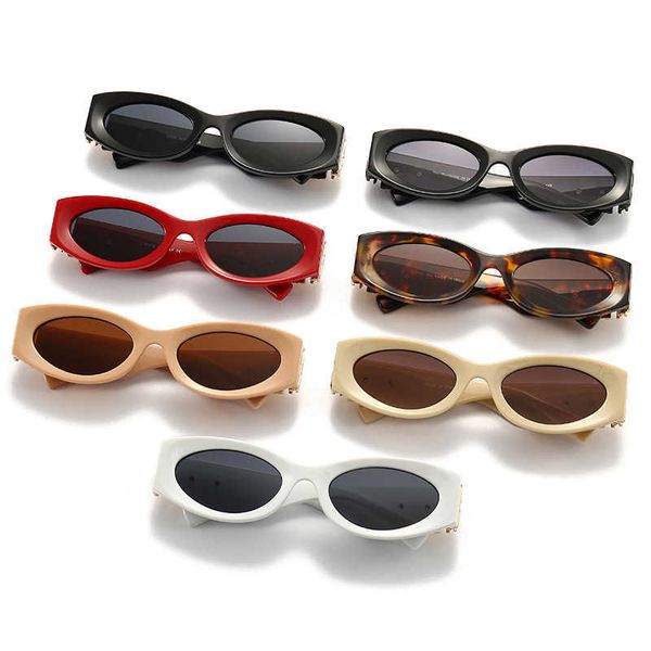 smu11 new fashion sun protection round frame trend advanced women's sunglasses, White;black
smu11 new fashion sun protection round frame trend advanced women's sunglasses, White;black