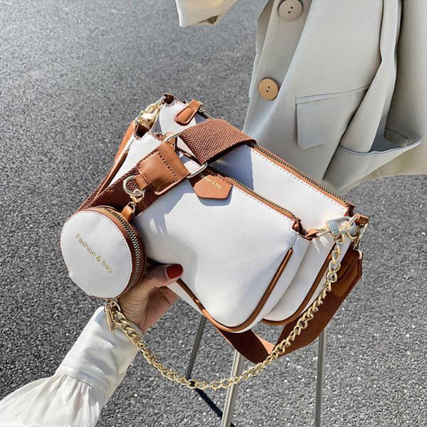 shoulder bags fashion chains women designer wide strap crossbody luxury pu leather women lady small purse 230426
shoulder bags fashion chains women designer wide strap crossbody luxury pu leather women lady small purse 230426