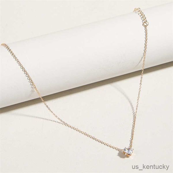 pendant necklaces 2023 new in sparkling crystal zirconia heart pendant for women charms rhinone jewelry collar chain wedding gift r230718, Silver
pendant necklaces 2023 new in sparkling crystal zirconia heart pendant for women charms rhinone jewelry collar chain wedding gift r230718, Silver
