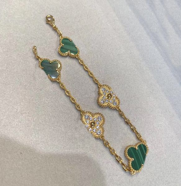 2023 luxury quality v gold material charm pendant bracelet with nature shell beads red agate malachite have box stamp ps5053, Golden
2023 luxury quality v gold material charm pendant bracelet with nature shell beads red agate malachite have box stamp ps5053, Golden