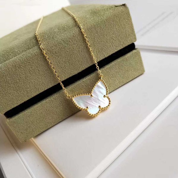 2023 luxury quality s925 silver material large size butterfly shape pendant necklace with white tiger eye stone have box stamp ps5071, Golden;silver
2023 luxury quality s925 silver material large size butterfly shape pendant necklace with white tiger eye stone have box stamp ps5071, Golden;silver