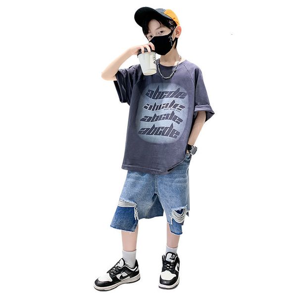 clothing sets setelan baju 2023 anak laki laki kaos cetak huruf katun celana pendek denim sobek musim panas kasual anak anak remaja dua poto, White
clothing sets setelan baju 2023 anak laki laki kaos cetak huruf katun celana pendek denim sobek musim panas kasual anak anak remaja dua poto, White