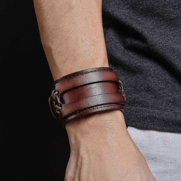 export ornament personalized versatile avant garde leather bracelet punk wide cattle, Golden;silver
export ornament personalized versatile avant garde leather bracelet punk wide cattle, Golden;silver
