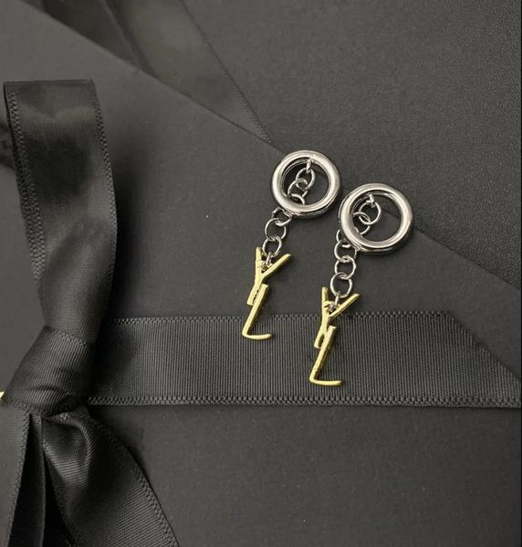 brand-new designer fashion womens plated earrings charm earrings luxury letter pendant earrings 18k gold plated womens wedding party jewelry, Silver
brand-new designer fashion womens plated earrings charm earrings luxury letter pendant earrings 18k gold plated womens wedding party jewelry, Silver