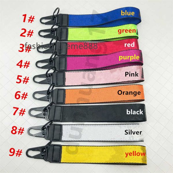 2022 fashion series brand key chain designer carved alloy buckle men and women fashion decorative keychain with exquisite packaging, Silver
2022 fashion series brand key chain designer carved alloy buckle men and women fashion decorative keychain with exquisite packaging, Silver