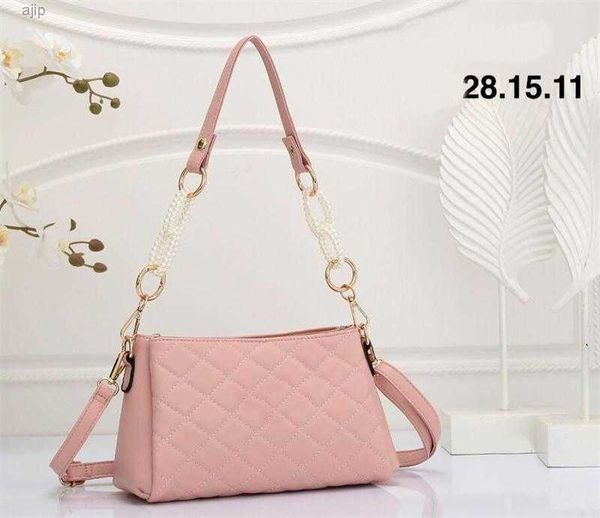 handbag shoulder designer bags totes hands women pu diamond lattice caviar shoulder bag c family wallet hands designer
handbag shoulder designer bags totes hands women pu diamond lattice caviar shoulder bag c family wallet hands designer