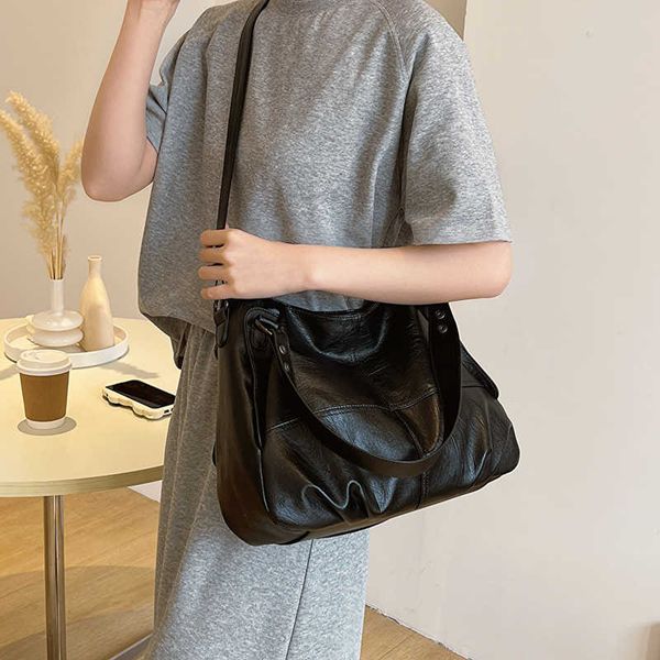nxy leather tote bag for women female simple retro large high capacity shoulder side crossbody handbags 230424
nxy leather tote bag for women female simple retro large high capacity shoulder side crossbody handbags 230424