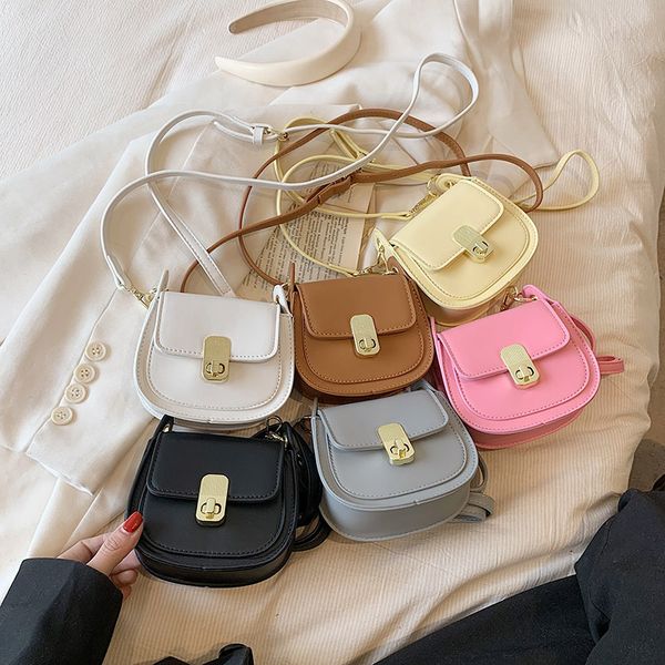 cute children casual handbags 2023 summer fashion girls single shoulder crossbody bag trend kids simple saddle bags f1681, Black
cute children casual handbags 2023 summer fashion girls single shoulder crossbody bag trend kids simple saddle bags f1681, Black