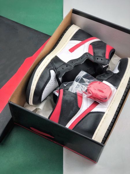 the official 1s basketball shoes with box 1 high og black white-sail-gym red 2023 lifestyle designer sneakers for men women sports
the official 1s basketball shoes with box 1 high og black white-sail-gym red 2023 lifestyle designer sneakers for men women sports