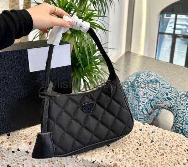 designer half-moon bag nylon tote handbag luxury zip closure crossbody women diamond pattern underarm hobo handbags purse stylishhandbagssto
designer half-moon bag nylon tote handbag luxury zip closure crossbody women diamond pattern underarm hobo handbags purse stylishhandbagssto