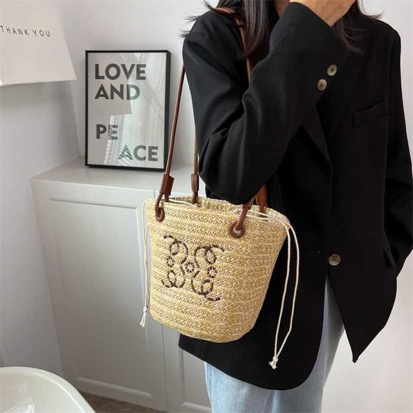 15% off 2023 handbag underarm for women's summer new versatile beach grass woven with fashion texture one shoulder bucket bag
15% off 2023 handbag underarm for women's summer new versatile beach grass woven with fashion texture one shoulder bucket bag