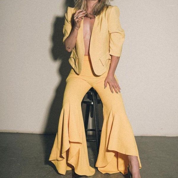 Women's Suits 2023 Summer Women's Casual Fashion Trousers Simple 2 Piece Set Women Suit Blazer And Pants Elegant, Beige
Women's Suits 2023 Summer Women's Casual Fashion Trousers Simple 2 Piece Set Women Suit Blazer And Pants Elegant, Beige
