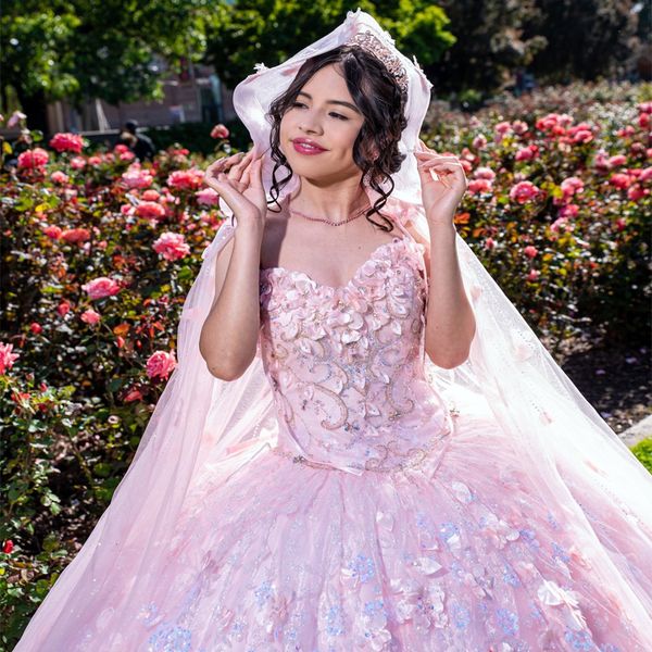 mexican pink vestido de 15 anos lilac charro quinceanera dresses with cloak lace applqiued beading corset sweet 16 dress abiti da, Blue;red
mexican pink vestido de 15 anos lilac charro quinceanera dresses with cloak lace applqiued beading corset sweet 16 dress abiti da, Blue;red