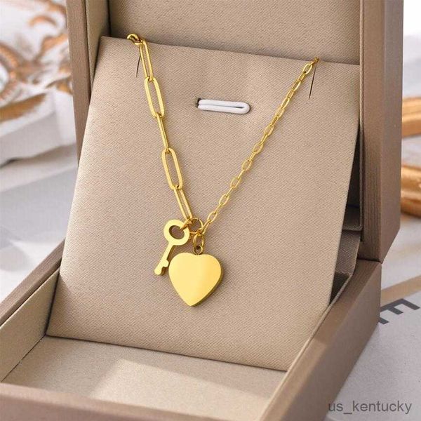 pendant necklaces stainless steel heart key pendant nelaces geometric chain for women fashion fine jewelry party gifts, Silver
pendant necklaces stainless steel heart key pendant nelaces geometric chain for women fashion fine jewelry party gifts, Silver