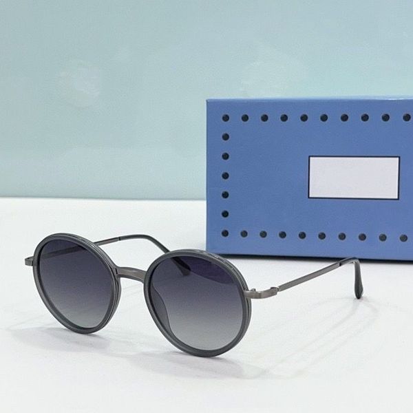 2023 women men fashion sunglasses grey metal full frame light purple gradient color round glasses available with box, White;black
2023 women men fashion sunglasses grey metal full frame light purple gradient color round glasses available with box, White;black