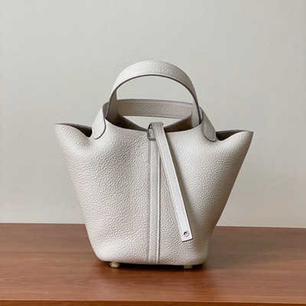 authentic handbag desinger totes picotin bags bag 2023 new vegetable basket womens leather bucket small high class mother brides wedding b e
authentic handbag desinger totes picotin bags bag 2023 new vegetable basket womens leather bucket small high class mother brides wedding b e