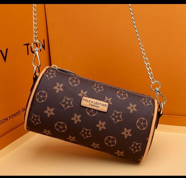 ladies fashion casual designe luxury eva chain bag shoulder bags 5a m95567 n55214 n55213 louise crossbody vuitton women handbag purse wallet
ladies fashion casual designe luxury eva chain bag shoulder bags 5a m95567 n55214 n55213 louise crossbody vuitton women handbag purse wallet