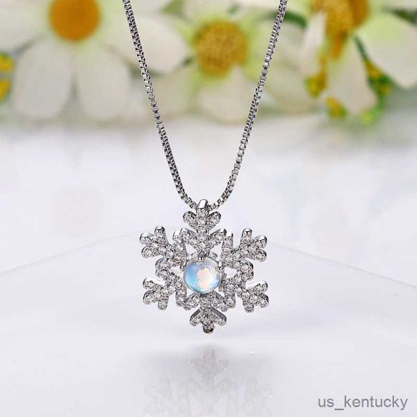 pendant necklaces fashion silver plated snowflake pendant chain nelace womens christmas gifts jewelry wholesale
pendant necklaces fashion silver plated snowflake pendant chain nelace womens christmas gifts jewelry wholesale