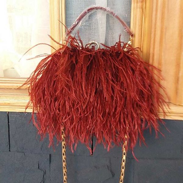 shoulder bags 2023 women evening trend new brand ostrich hair banquet bag luxury designer handbags fashion chain clutches 230426
shoulder bags 2023 women evening trend new brand ostrich hair banquet bag luxury designer handbags fashion chain clutches 230426