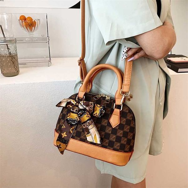 19% off 2023 handbag advanced summer new shell single shoulder crossbody handheld women's small checkered pattern fashion bag
19% off 2023 handbag advanced summer new shell single shoulder crossbody handheld women's small checkered pattern fashion bag