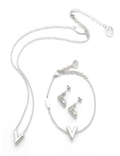 easy chic extravagant 316l stainless steel letter v pendant chain earrings bracelet necklace gold silver rose plated 6316963
easy chic extravagant 316l stainless steel letter v pendant chain earrings bracelet necklace gold silver rose plated 6316963