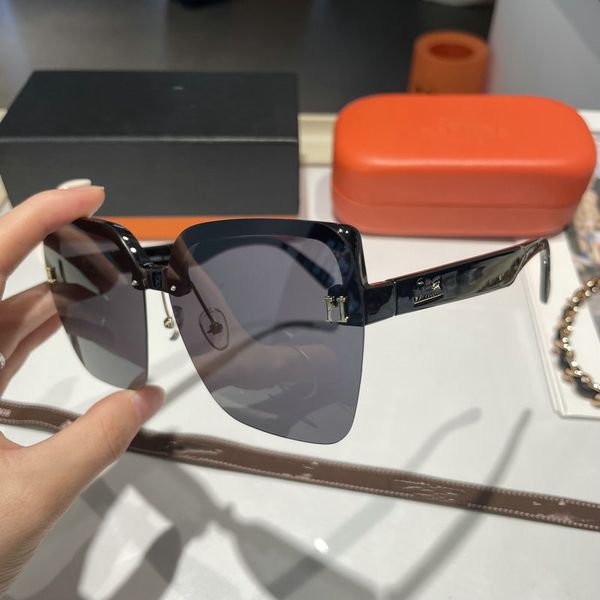 designer sunglasses for women glasses luxury glasses designer goggle beach sun glasses retro small frame luxury design uv400 with box 9977, White;black
designer sunglasses for women glasses luxury glasses designer goggle beach sun glasses retro small frame luxury design uv400 with box 9977, White;black