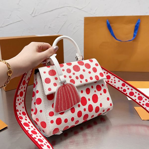 dot crossbody bag shopping handbags women tote bags detachable wide shoulder strap genuine leather handle flip wallet fashion letter
dot crossbody bag shopping handbags women tote bags detachable wide shoulder strap genuine leather handle flip wallet fashion letter