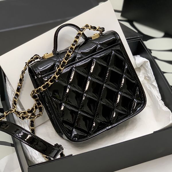 luxury crossbody bag designer camera bag handbag genuine leather shoulder bags 20.5cm level replication flap bag with box ch144
luxury crossbody bag designer camera bag handbag genuine leather shoulder bags 20.5cm level replication flap bag with box ch144
