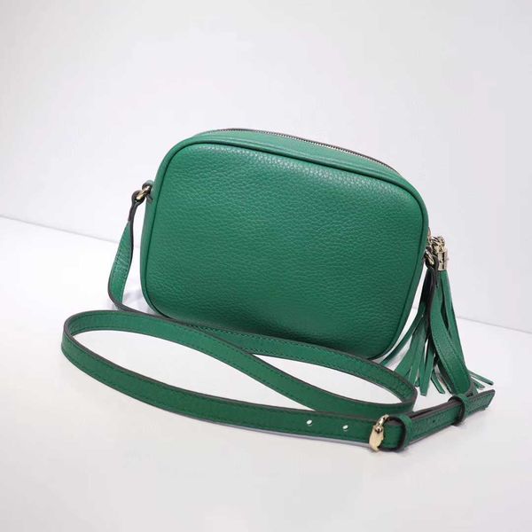 2023 new high-end fashion women's bag slanting across one shoulder lychee pattern camera tassels ladies versatile
2023 new high-end fashion women's bag slanting across one shoulder lychee pattern camera tassels ladies versatile
