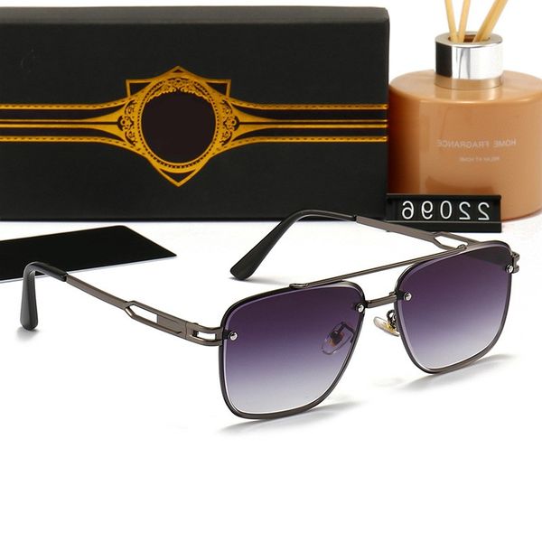fashion sunglasses designer sunglass for man woman classical sun glass polarized adumbral 6 color option, White;black
fashion sunglasses designer sunglass for man woman classical sun glass polarized adumbral 6 color option, White;black