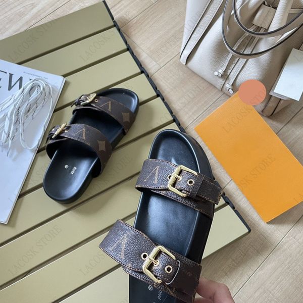woman slipper designer shoe leather genuine beach letter buckle loafers adjustable upper width lovers shoes with box 35-42, Black
woman slipper designer shoe leather genuine beach letter buckle loafers adjustable upper width lovers shoes with box 35-42, Black