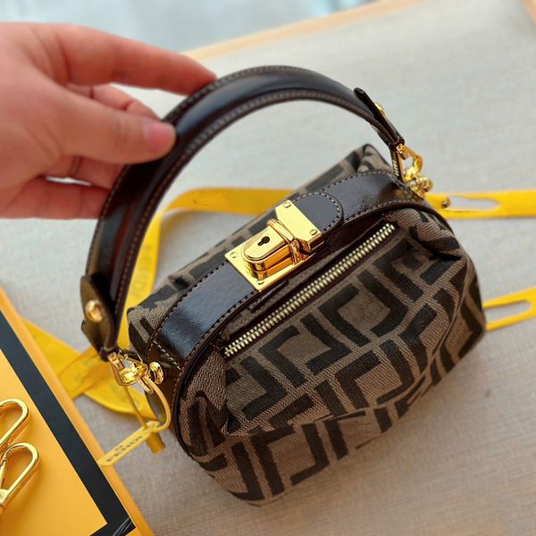 luxury bags fashion mini handbag women baguette leisure underarmbags medieval designer lersure crossbag lady handbags
luxury bags fashion mini handbag women baguette leisure underarmbags medieval designer lersure crossbag lady handbags