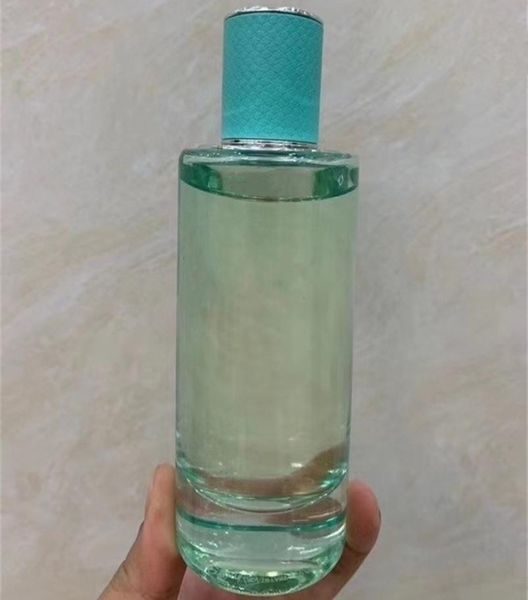 deodorant women perfume for her natural spray vaporisateur 90ml eau de parfum fast delivery6958068
deodorant women perfume for her natural spray vaporisateur 90ml eau de parfum fast delivery6958068