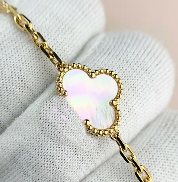 2023 luxury quality s925 silver charm pendant bracelet with pink shell beads in 18k gold plated have box stamp ps5050, Golden;silver
2023 luxury quality s925 silver charm pendant bracelet with pink shell beads in 18k gold plated have box stamp ps5050, Golden;silver