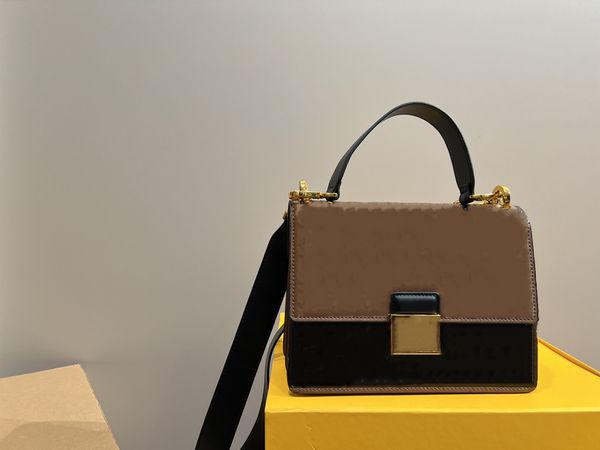luxury designer bag women's handbag patchwork color crossbody bag floral shoulder women's leather metal locking buckle open and cl
luxury designer bag women's handbag patchwork color crossbody bag floral shoulder women's leather metal locking buckle open and cl