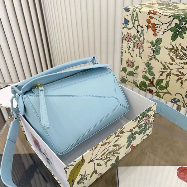 lowe bag high-end leather geometric bag designer one shoulder cross-body handbag purse lowe women's fashion brand design puzzle sewing
lowe bag high-end leather geometric bag designer one shoulder cross-body handbag purse lowe women's fashion brand design puzzle sewing