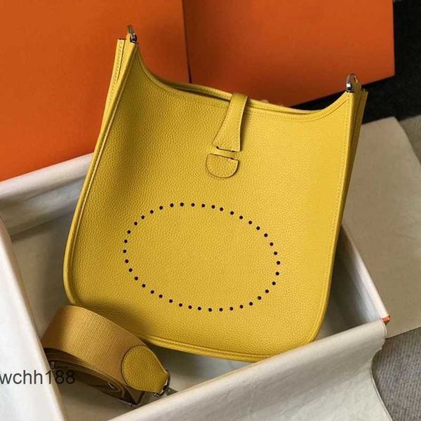 hemes genuine 2023 evelyns tote bags designer bag real leather large cowhide hollow out litchi pattern shoulder crossbody women's tote
hemes genuine 2023 evelyns tote bags designer bag real leather large cowhide hollow out litchi pattern shoulder crossbody women's tote