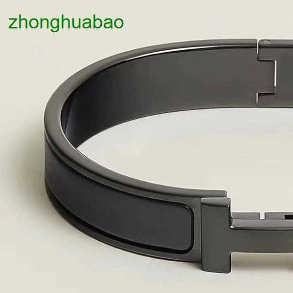hemres designer bracelet clic for man designer bangle 17 19 cm h bracelet couple gold plated 5a t0p highest counter european size classic st, Black
hemres designer bracelet clic for man designer bangle 17 19 cm h bracelet couple gold plated 5a t0p highest counter european size classic st, Black