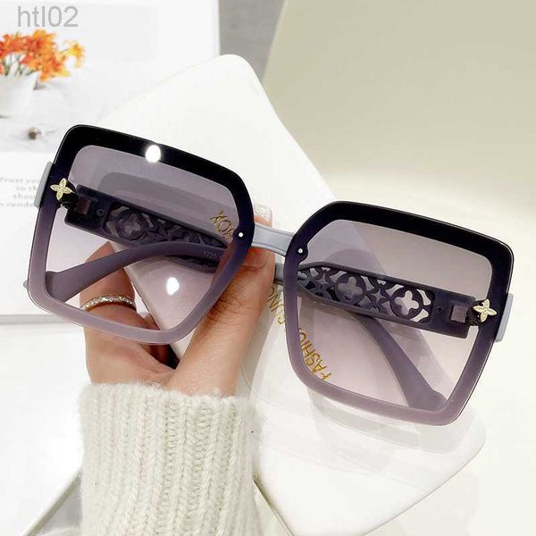 2023 new hollow dark flower sunglasses square frame fashion sunglasses fashion sunglasses 7725, White;black
2023 new hollow dark flower sunglasses square frame fashion sunglasses fashion sunglasses 7725, White;black