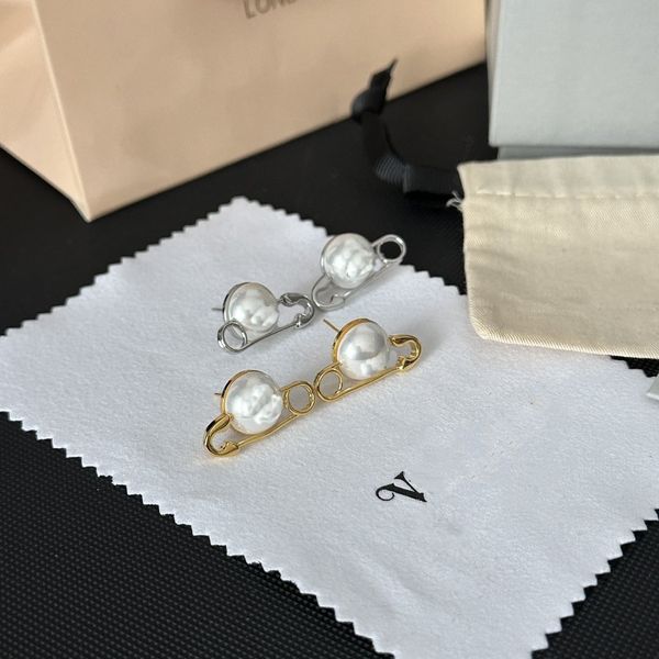 18k gold plated designers brand earrings designer letter ear stud women crystal pearl geometric earring for wedding party jewerlry accessori, Golden;silver
18k gold plated designers brand earrings designer letter ear stud women crystal pearl geometric earring for wedding party jewerlry accessori, Golden;silver