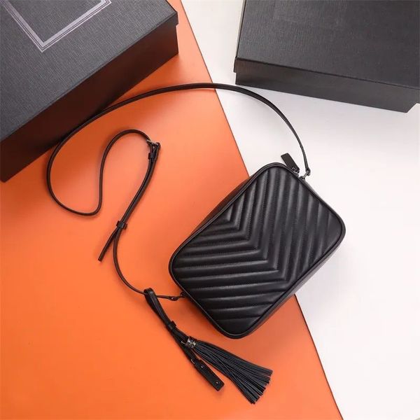 2023 designer lou handbags for women shoulder bags fashion bags genuine leather camera bag, Black;red
2023 designer lou handbags for women shoulder bags fashion bags genuine leather camera bag, Black;red