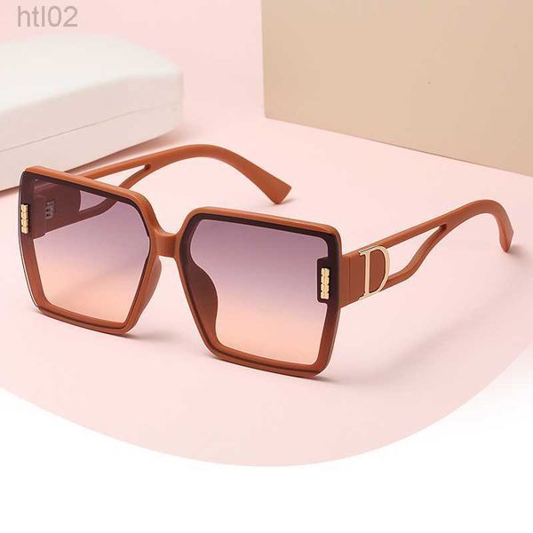2023 new square large frame hollow letter sunglasses personalized trend net red sunglasses 7055, White;black
2023 new square large frame hollow letter sunglasses personalized trend net red sunglasses 7055, White;black