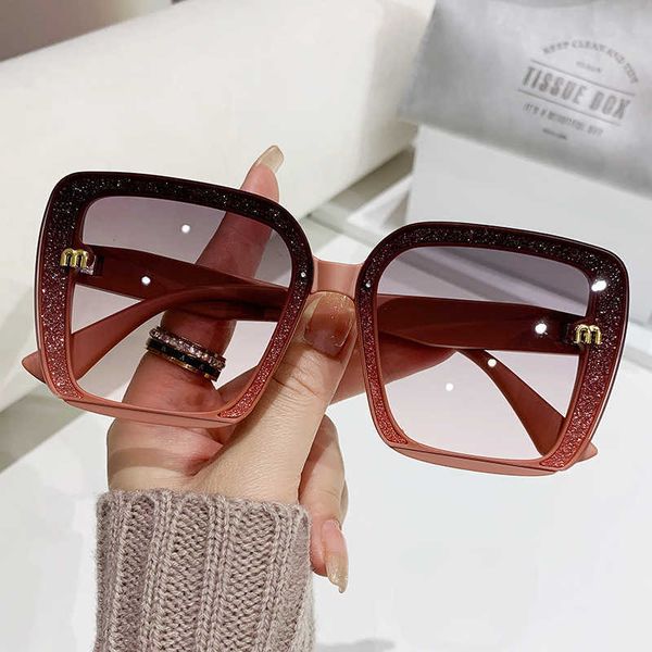 new frame rimless big face thin sunscreen anti ultraviolet sunglasses female fashion glasses, White;black
new frame rimless big face thin sunscreen anti ultraviolet sunglasses female fashion glasses, White;black