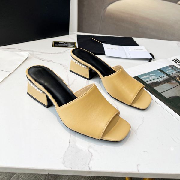 summer mid-soled sandals fashion paired with comfortable square head leather slippers with pearl heels female designer factory shoes, Black
summer mid-soled sandals fashion paired with comfortable square head leather slippers with pearl heels female designer factory shoes, Black